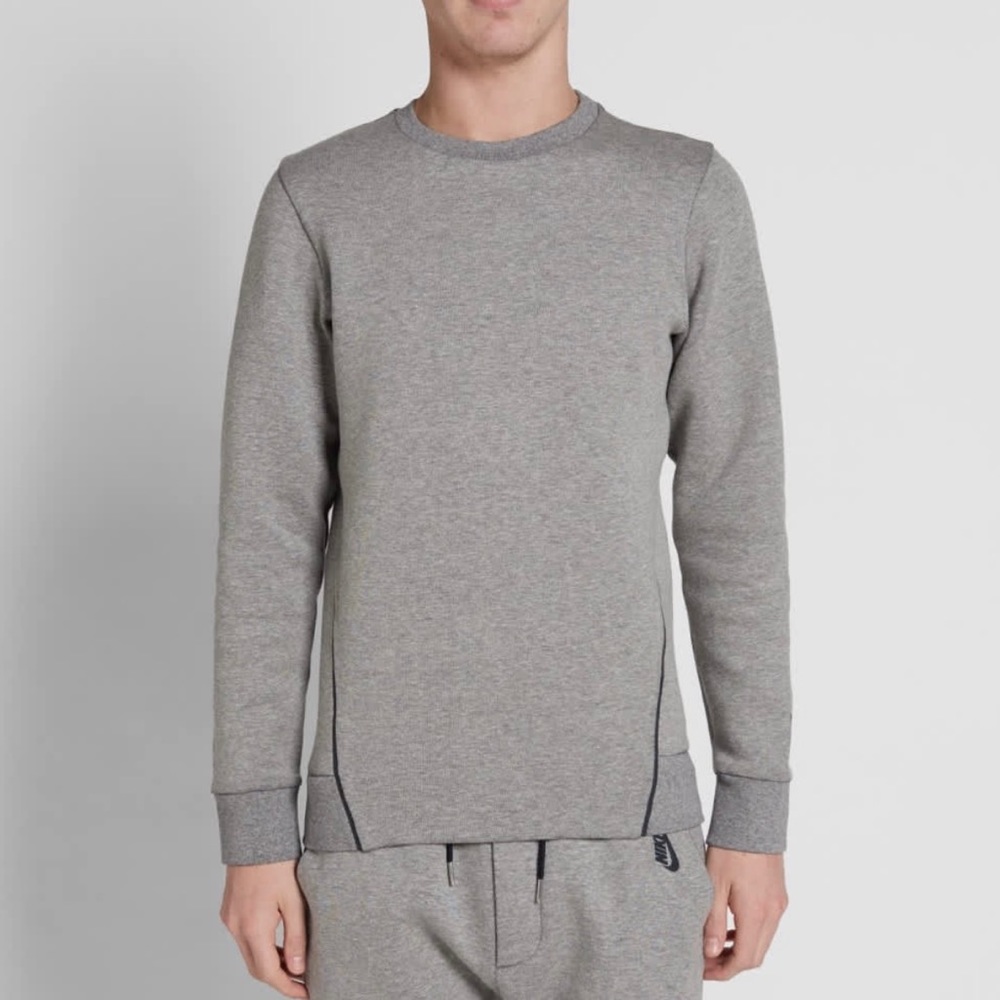 Nikelab Essentials Crew - image 1